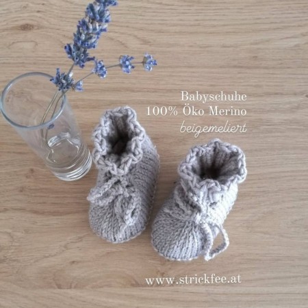 Baby-Schuhe handgestrickt in Öko Merino EXP natürlich nachhaltig